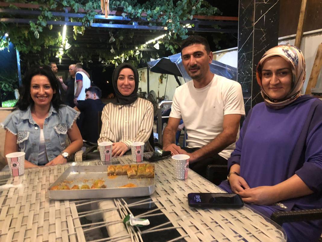 Karabağ, kadın üyelerle buluştu 1